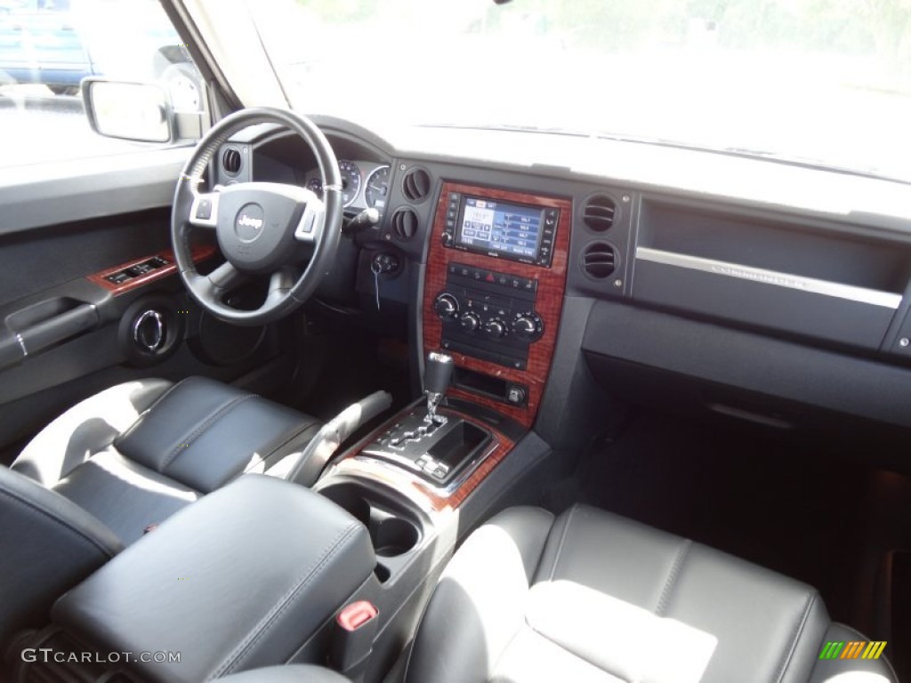 2008 Jeep Commander Limited 4x4 Dashboard Photos