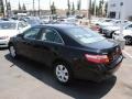 Black - Camry LE Photo No. 10