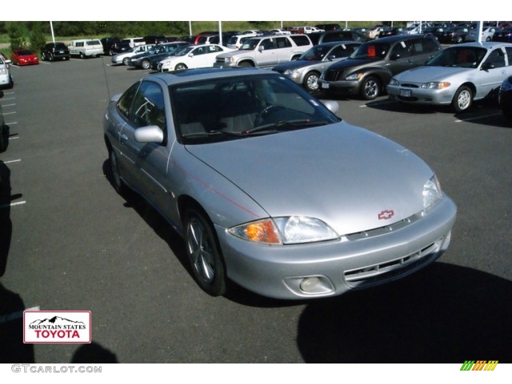 2002 Cavalier Z24 Coupe - Ultra Silver Metallic / Graphite photo #1