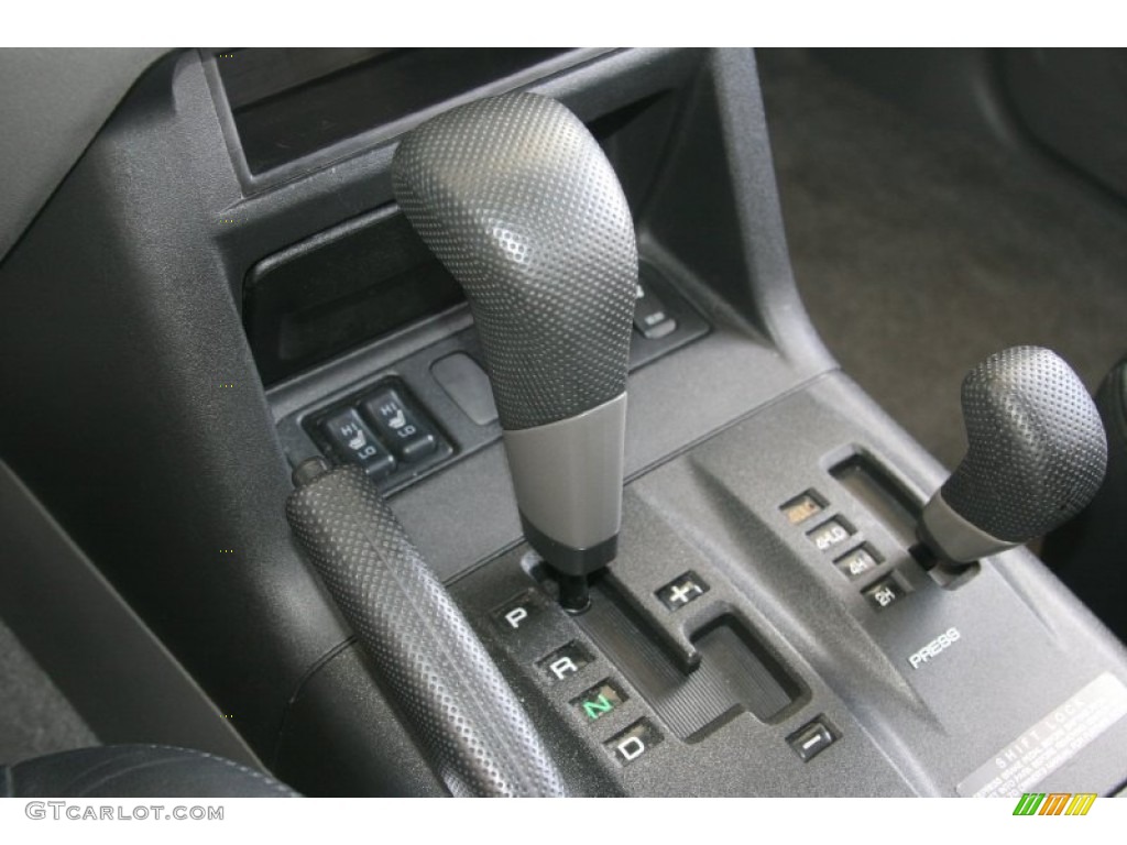 2002 Mitsubishi Montero Limited 4x4 4 Speed Automatic Transmission Photo #52321668