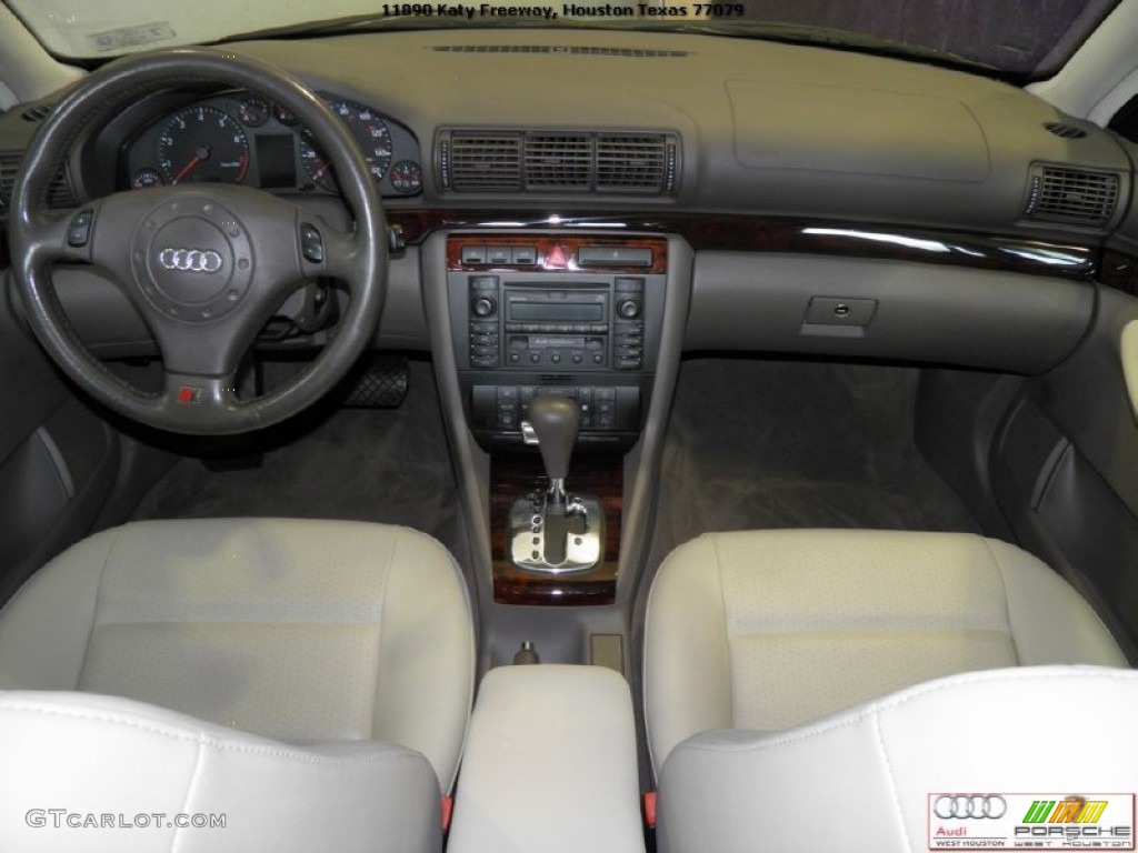 2001 Audi A4 2.8 Sedan Ecru/Clay Dashboard Photo #52321971