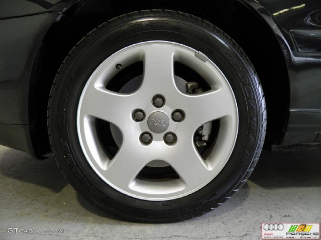 2001 Audi A4 2.8 Sedan Wheel Photos