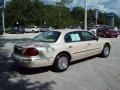 2000 Ivory Parchment Tricoat Lincoln Continental   photo #7