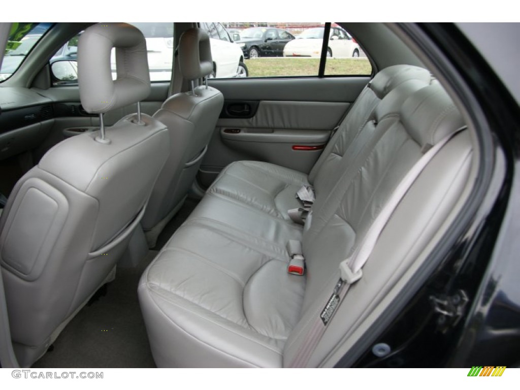Medium Gray Interior 2000 Buick Regal LS Photo #52322670