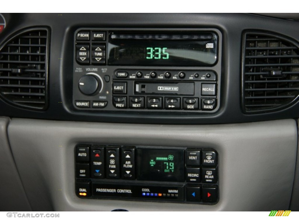 2000 Buick Regal LS Controls Photo #52322841