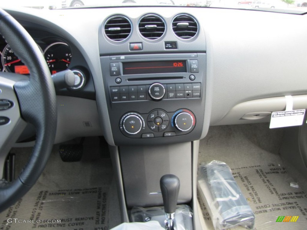2012 Nissan Altima 2.5 S Controls Photo #52324425