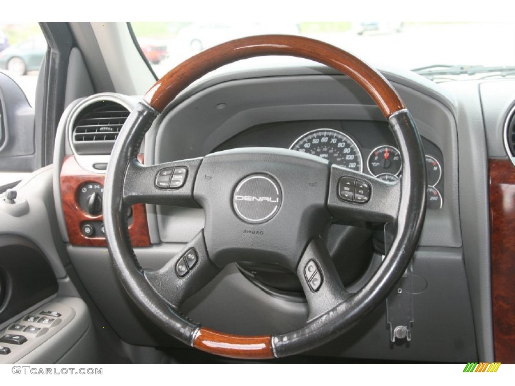 2006 GMC Envoy Denali Light Gray Steering Wheel Photo #52324626