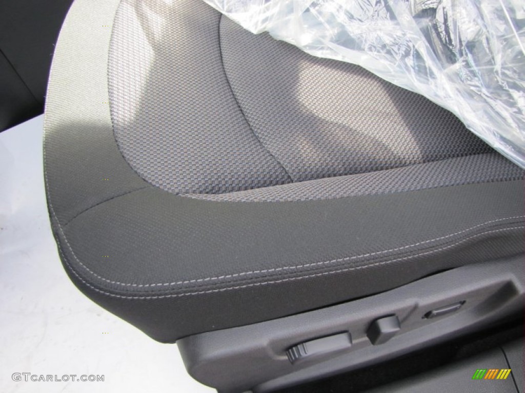 2011 Rogue SV - Black Amethyst / Black photo #10