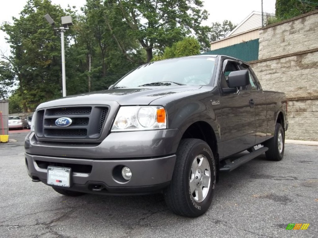 2006 F150 STX SuperCab 4x4 - Dark Shadow Grey Metallic / Medium Flint photo #4