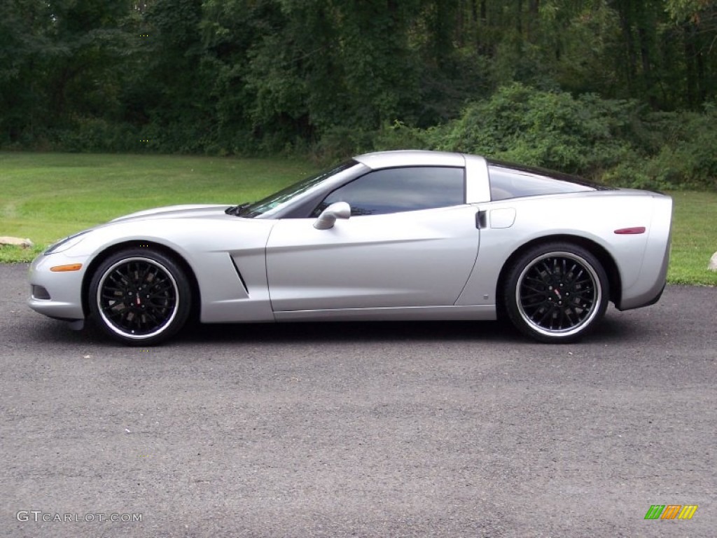 Machine Silver Metallic 2006 Chevrolet Corvette Coupe Exterior Photo #52326333