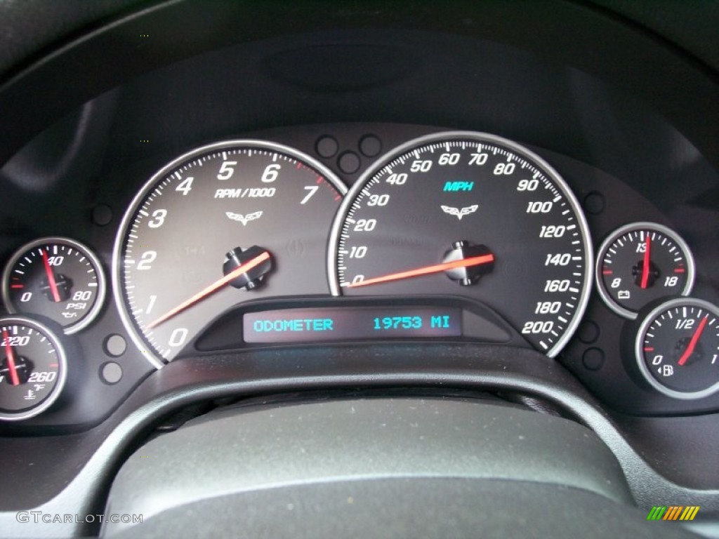 2006 Chevrolet Corvette Coupe Gauges Photo #52327059