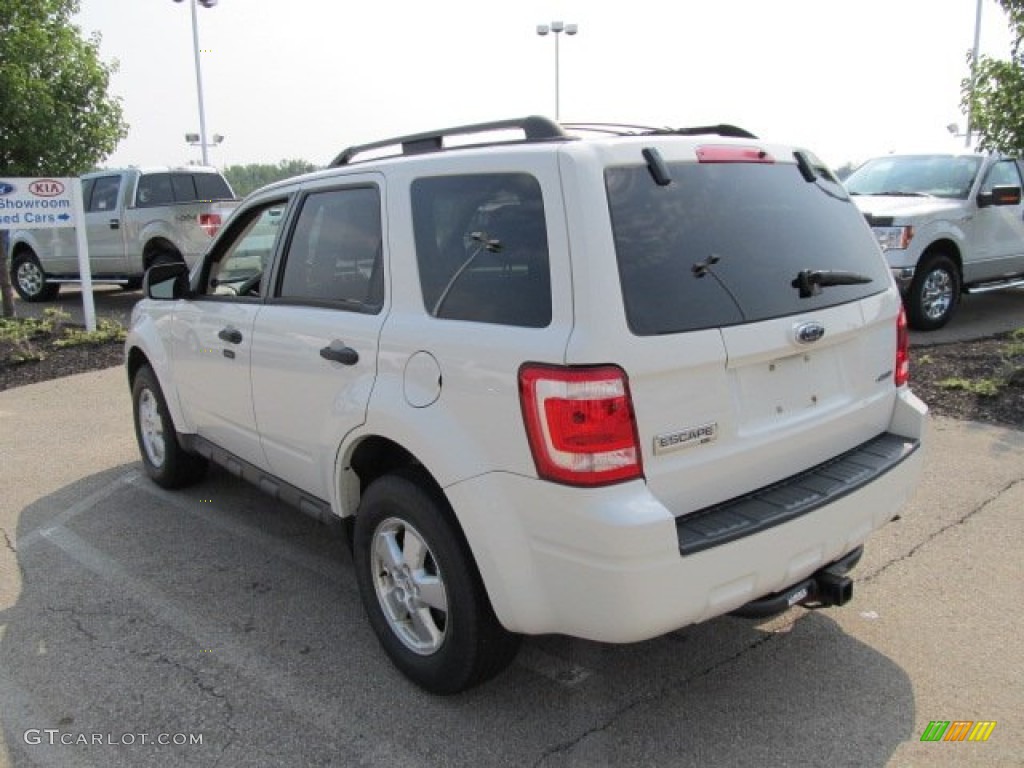 2009 Escape XLT 4WD - White Suede / Stone photo #8