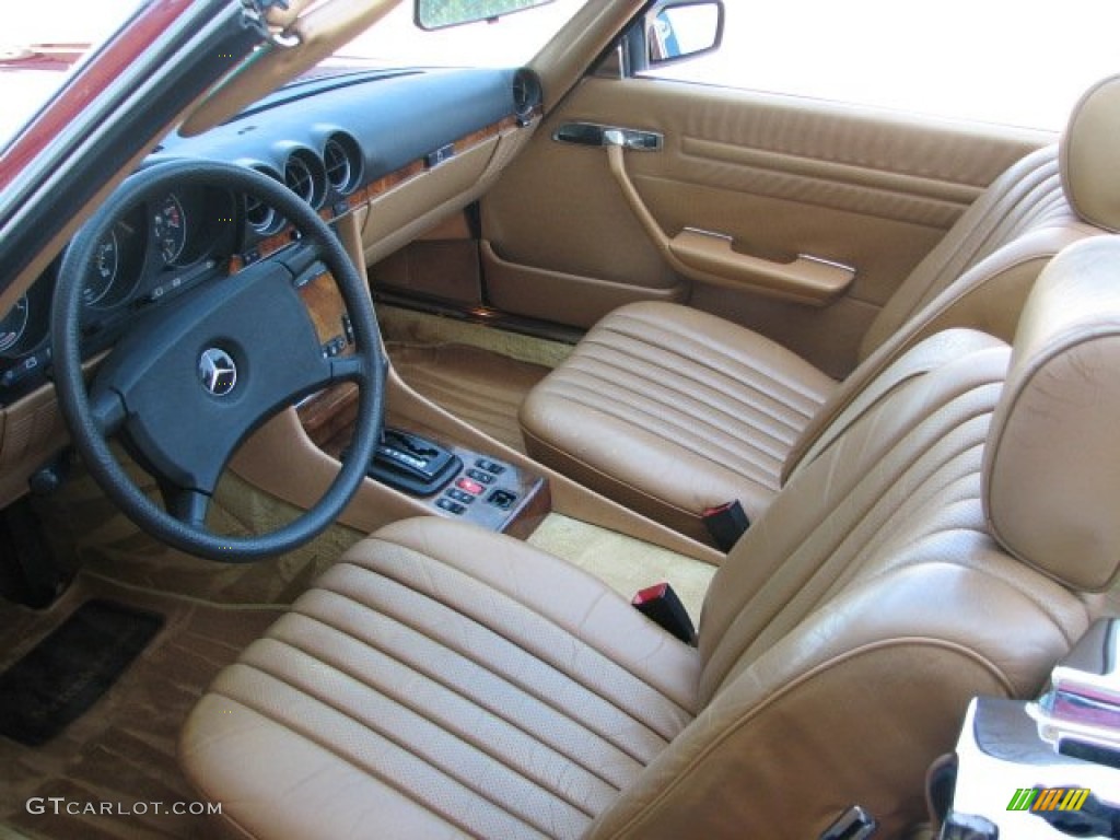 Parchment Interior 1985 Mercedes-Benz SL Class 500 SL Roadster Photo #52330866