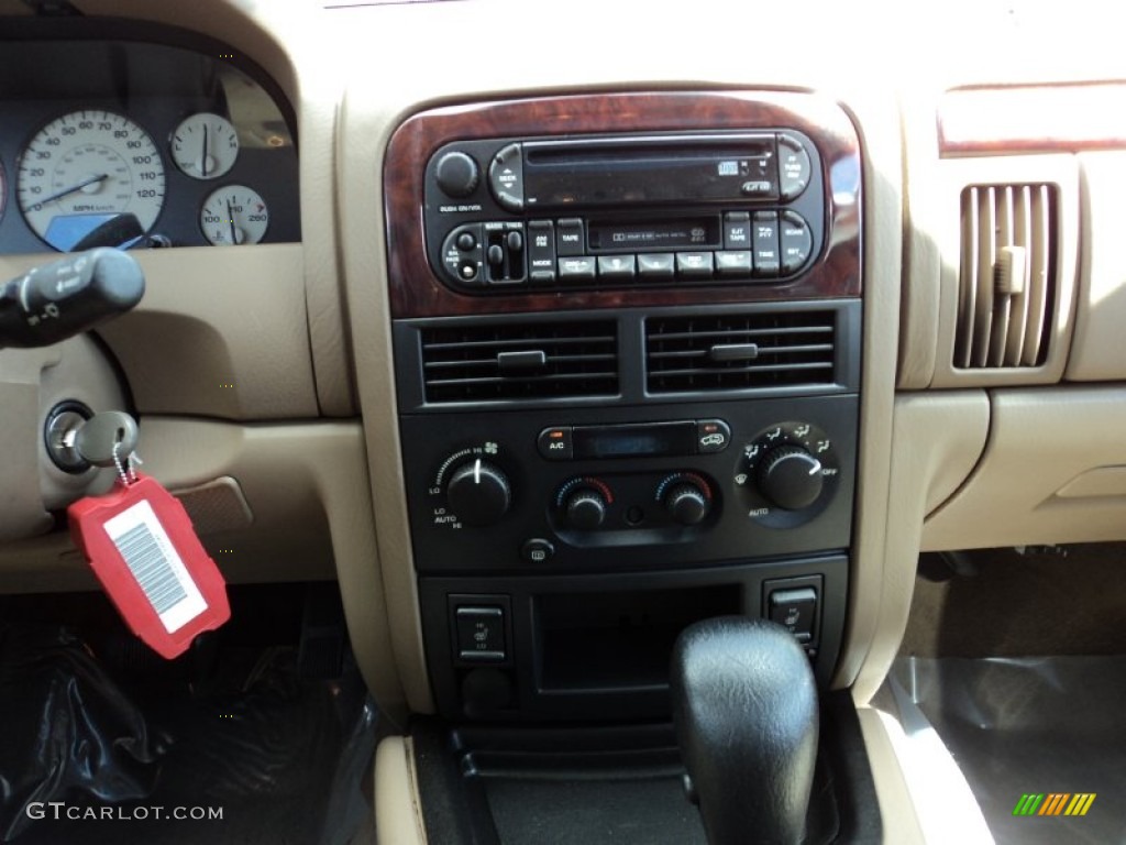 2004 Grand Cherokee Limited - Midnight Blue Pearl / Taupe photo #27