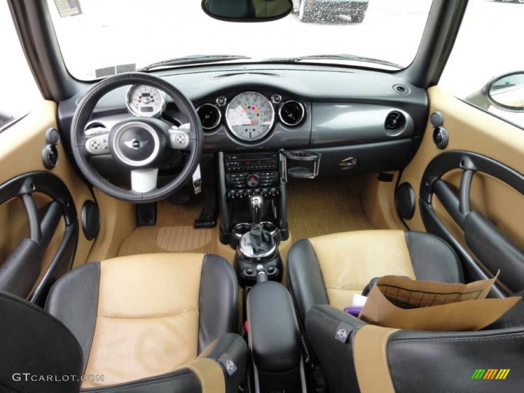 2005 Mini Cooper Hardtop Cordoba Beige Dashboard Photo #52331952