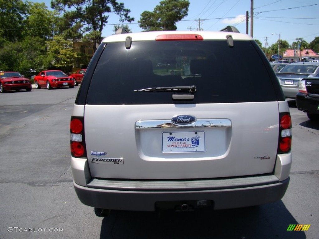 2006 Explorer XLT - Silver Birch Metallic / Stone photo #7