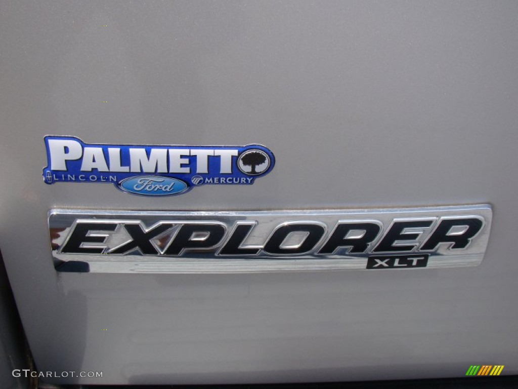 2006 Explorer XLT - Silver Birch Metallic / Stone photo #34