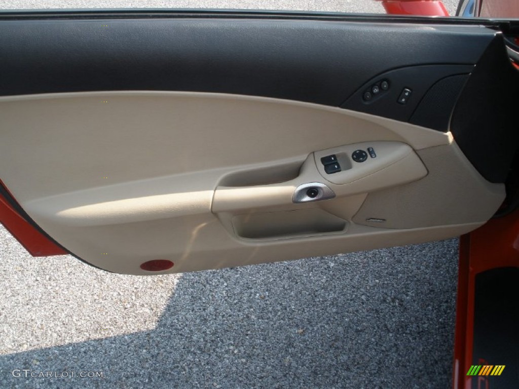 2006 Chevrolet Corvette Convertible Cashmere Beige Door Panel Photo #52339554