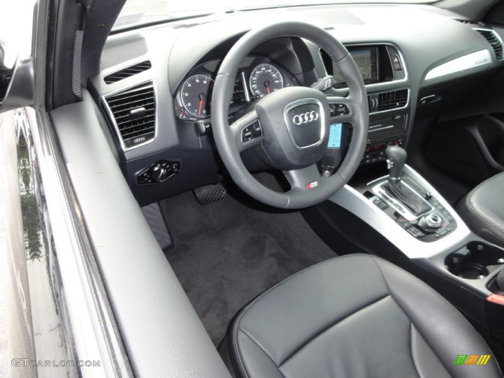 2009 Q5 3.2 Premium Plus quattro - Brilliant Black / Black photo #12