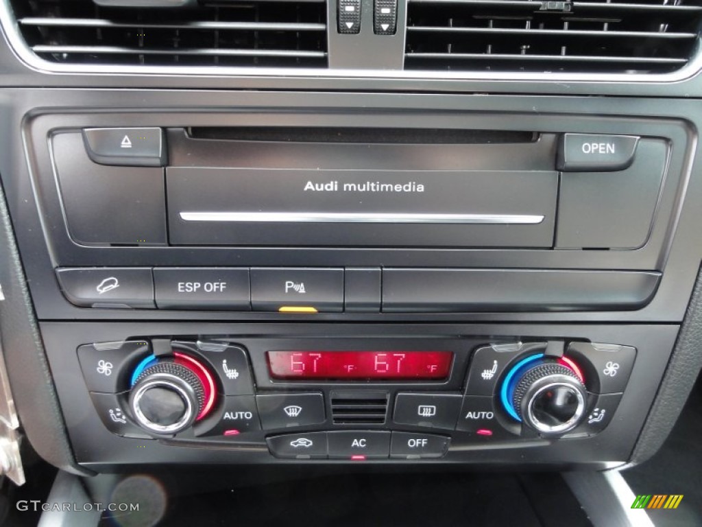 2009 Audi Q5 3.2 Premium Plus quattro Controls Photo #52340295