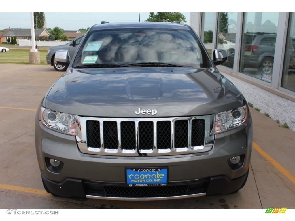 2011 Grand Cherokee Overland 4x4 - Mineral Gray Metallic / New Saddle/Black photo #4