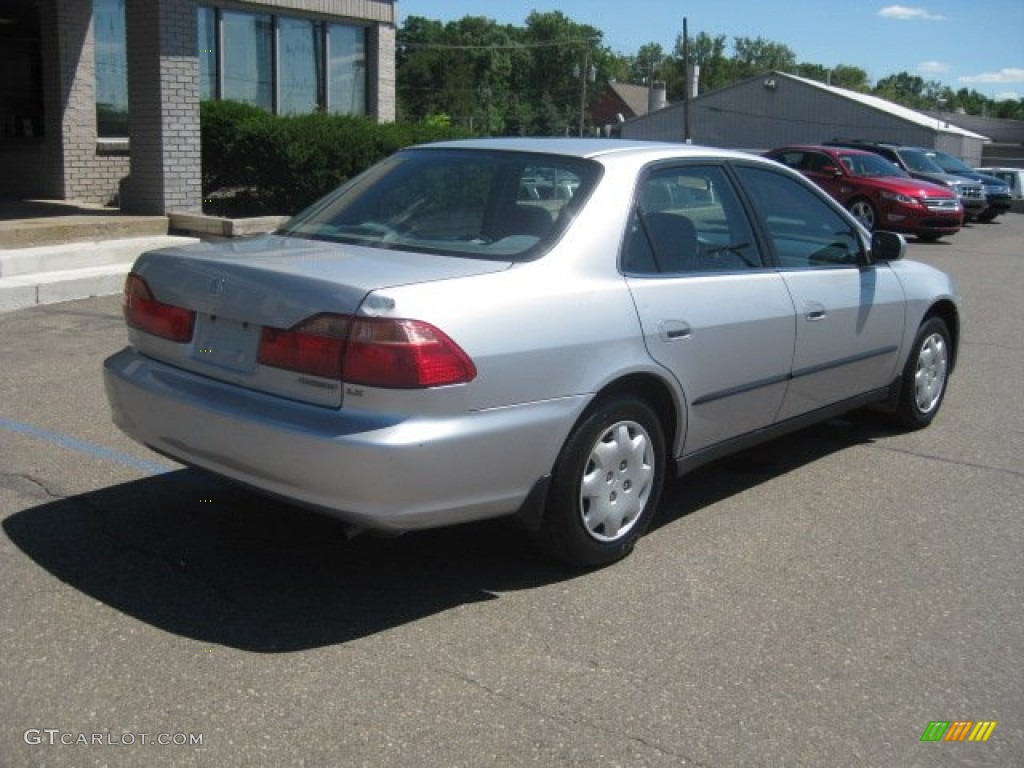 1999 Accord LX Sedan - Satin Silver Metallic / Gray photo #7