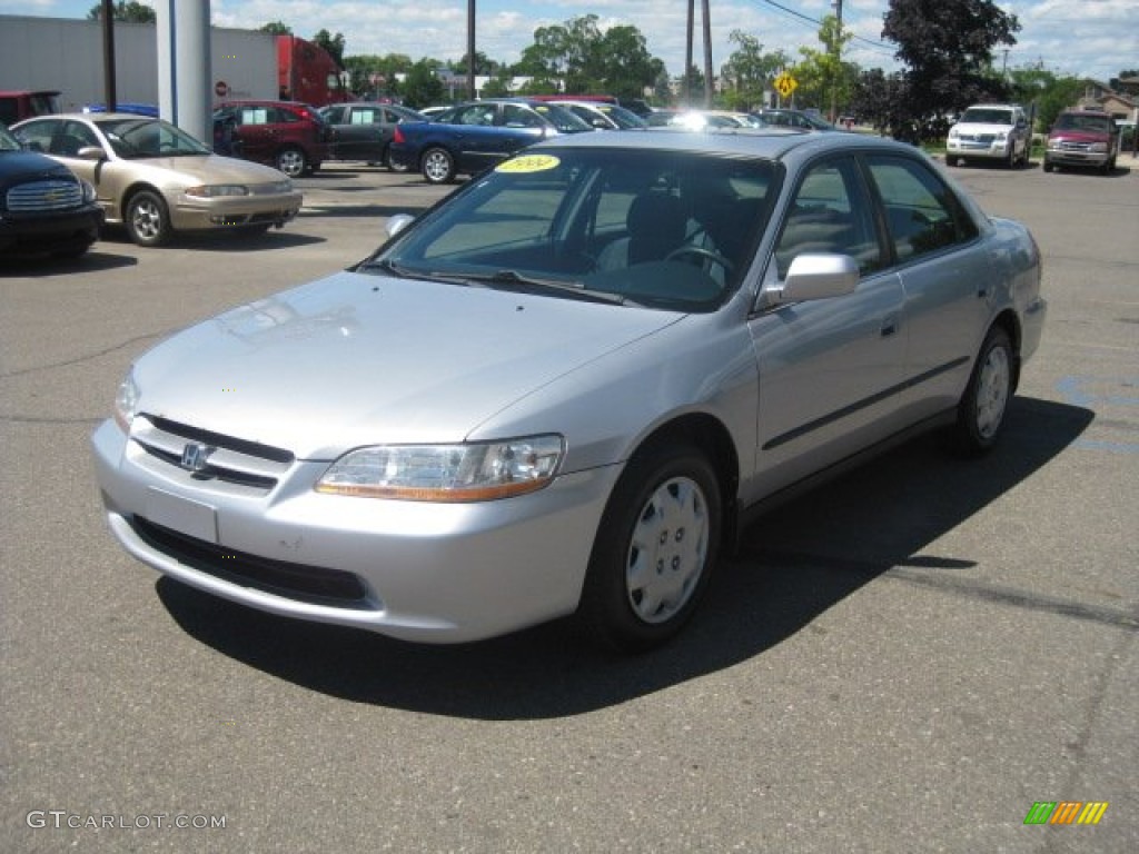 1999 Accord LX Sedan - Satin Silver Metallic / Gray photo #10
