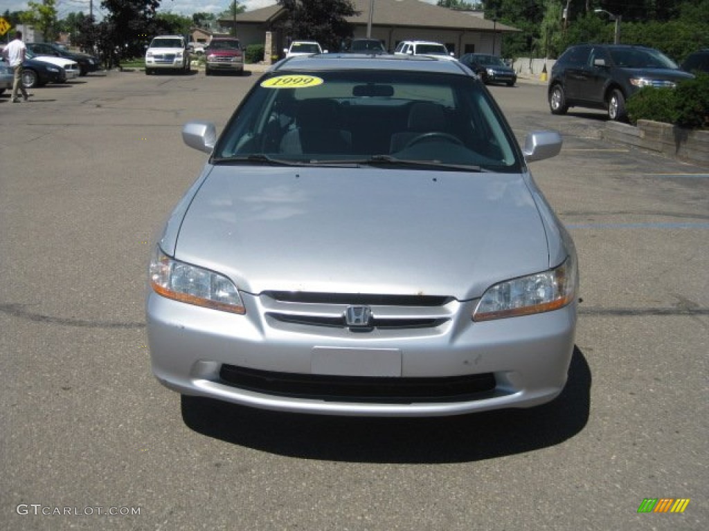 1999 Accord LX Sedan - Satin Silver Metallic / Gray photo #11