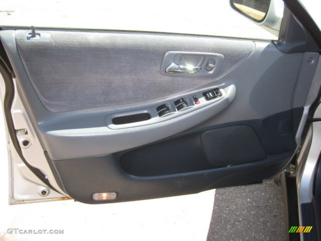 1999 Accord LX Sedan - Satin Silver Metallic / Gray photo #19