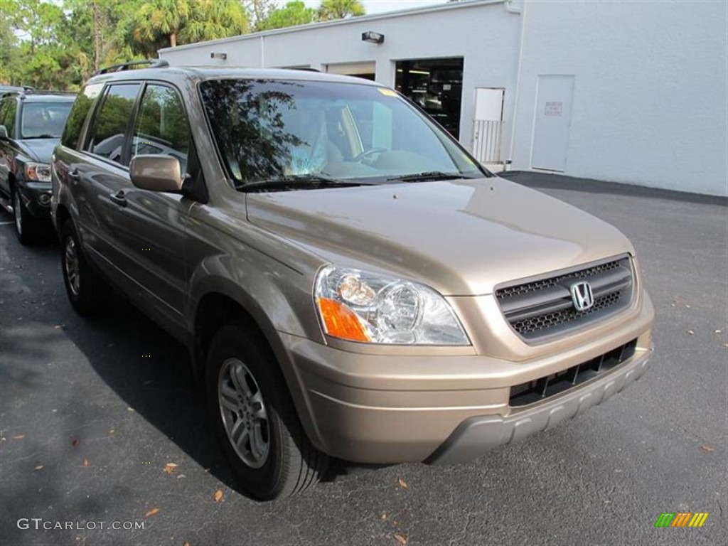 Sandstone Metallic Honda Pilot