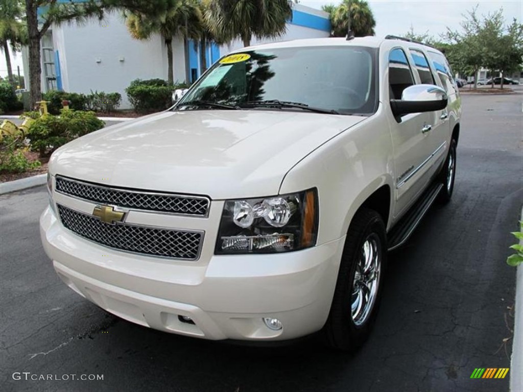 White Diamond Tricoat 2008 Chevrolet Suburban 1500 LTZ Exterior Photo #52342950