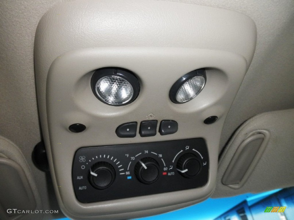 2003 Suburban 1500 LT 4x4 - Redfire Metallic / Gray/Dark Charcoal photo #12