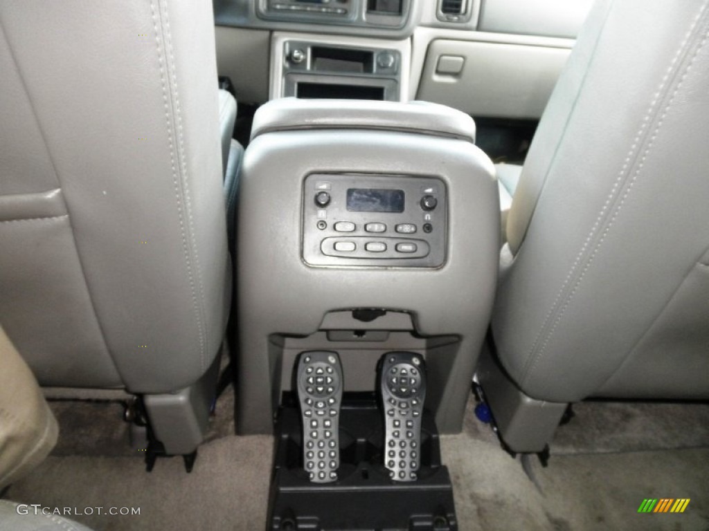 2003 Suburban 1500 LT 4x4 - Redfire Metallic / Gray/Dark Charcoal photo #16