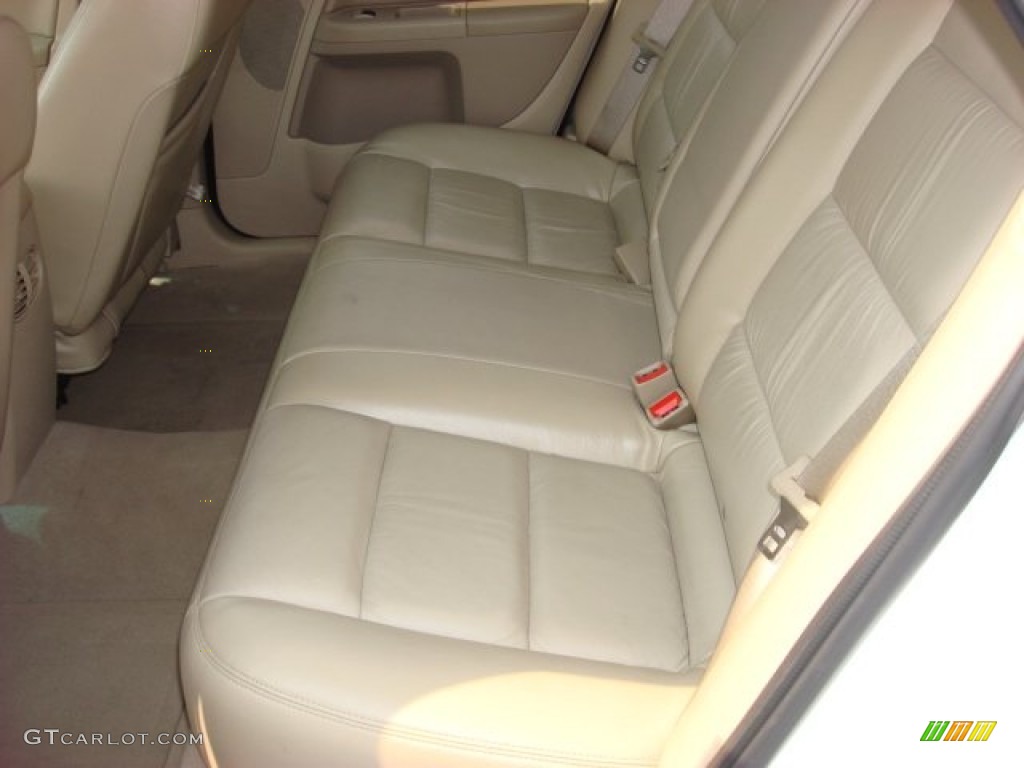2005 Five Hundred Limited - Oxford White / Pebble Beige photo #10