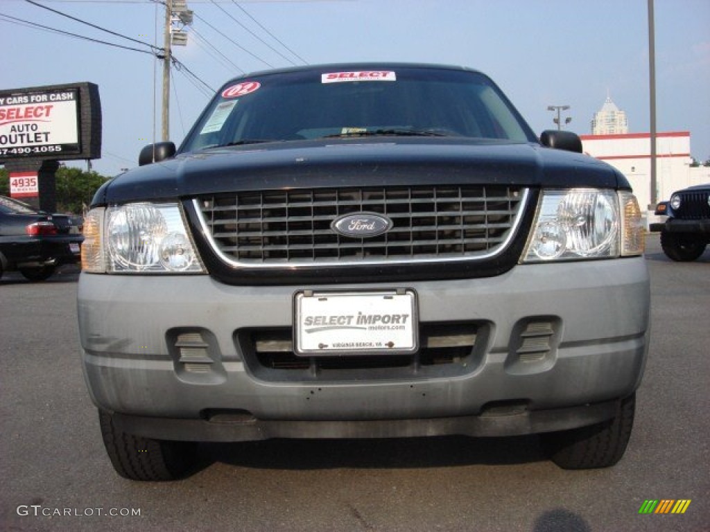 2002 Explorer XLS 4x4 - Black Clearcoat / Graphite photo #8