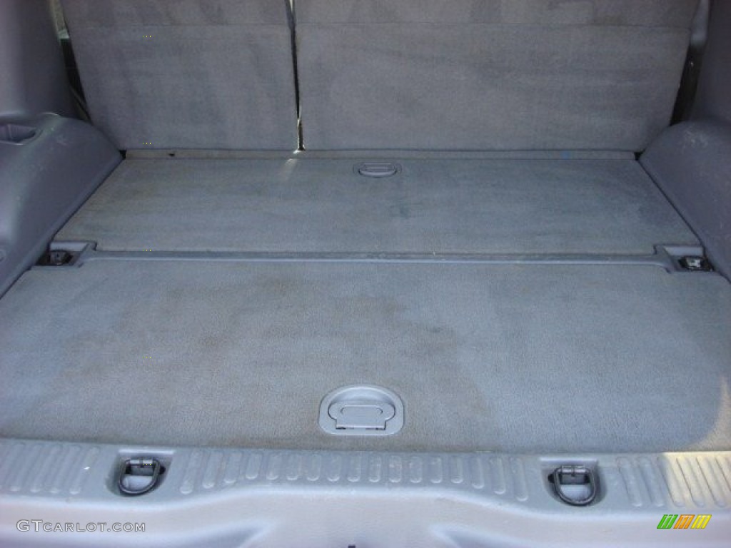 2002 Explorer XLS 4x4 - Black Clearcoat / Graphite photo #12