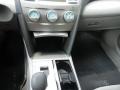Super White - Camry LE Photo No. 20