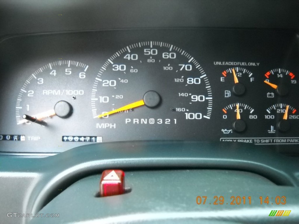 1999 Chevrolet Tahoe LS 4x4 Gauges Photo #52353171