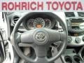Super White - RAV4 4WD Photo No. 17