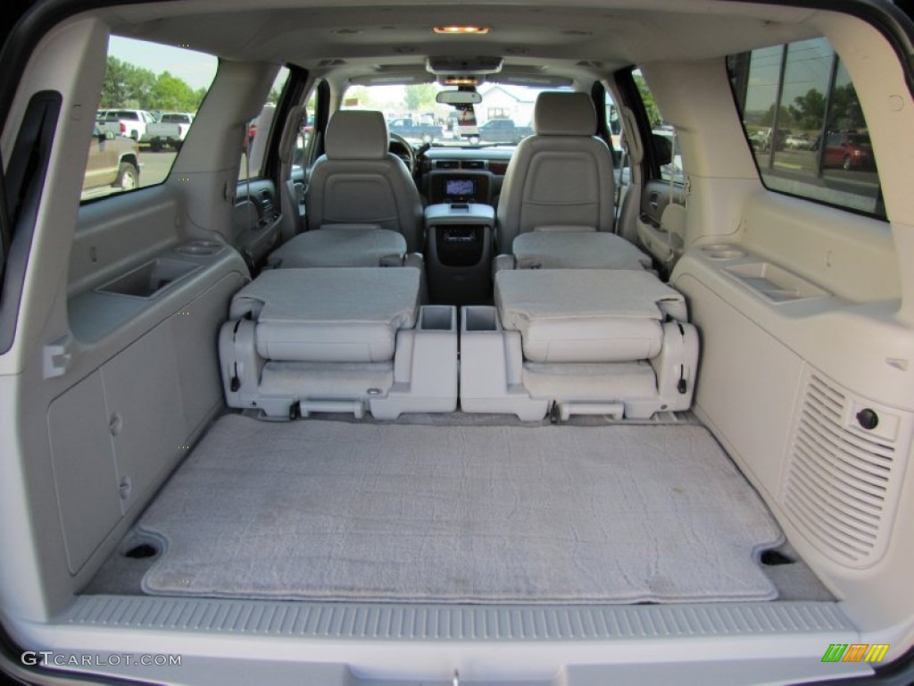 2007 Chevrolet Suburban 1500 LTZ 4x4 Trunk Photo #52357800