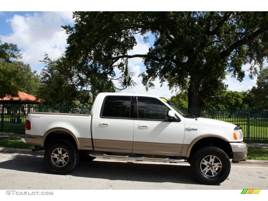 2003 F150 King Ranch SuperCrew 4x4 - Oxford White / Castano Brown Leather photo #12