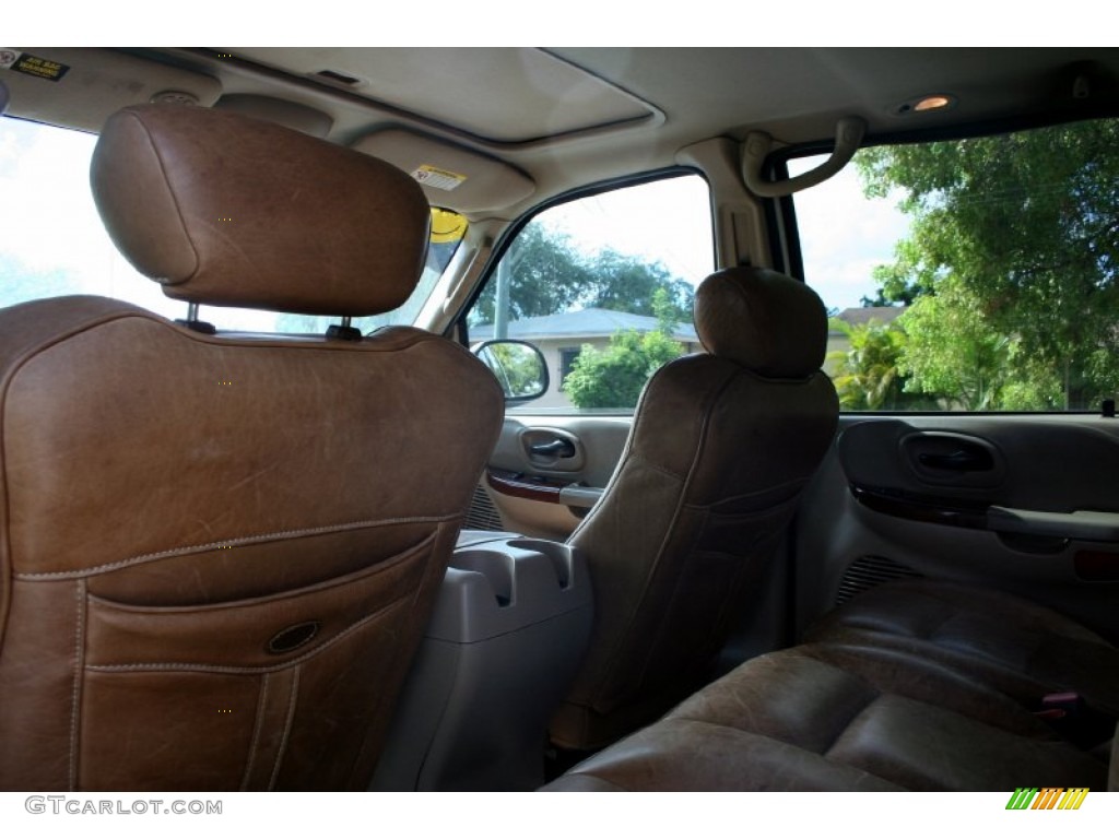 2003 F150 King Ranch SuperCrew 4x4 - Oxford White / Castano Brown Leather photo #47