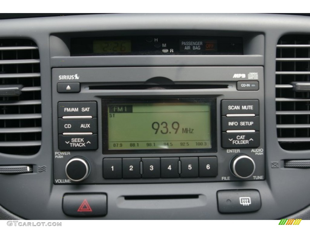 2009 Kia Rio LX Sedan Controls Photo #52359381