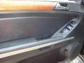 Black - GL 450 4Matic Photo No. 14