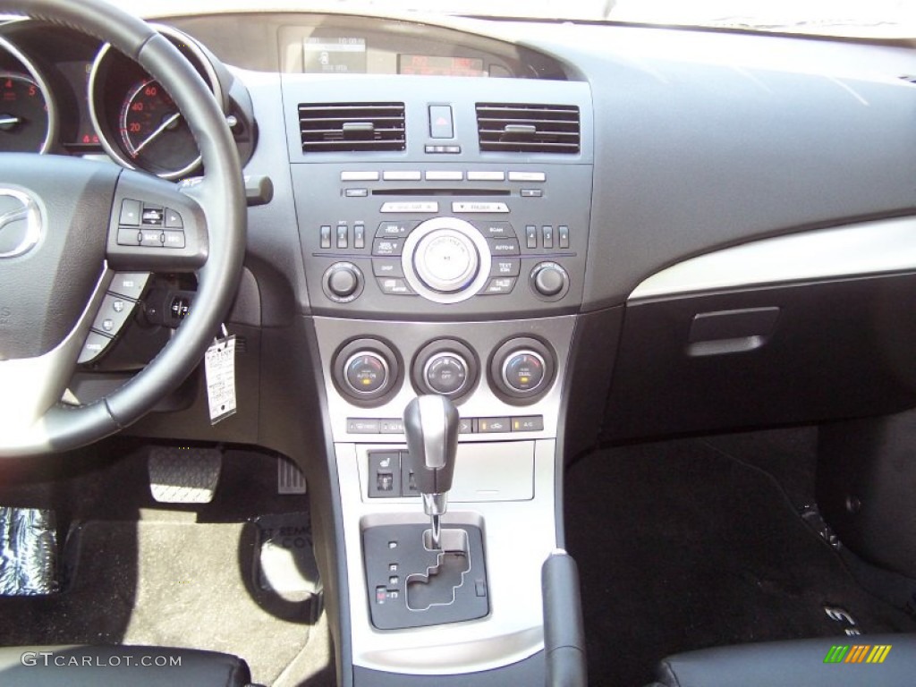 2010 Mazda MAZDA3 s Grand Touring 5 Door Black Dashboard Photo #52363018