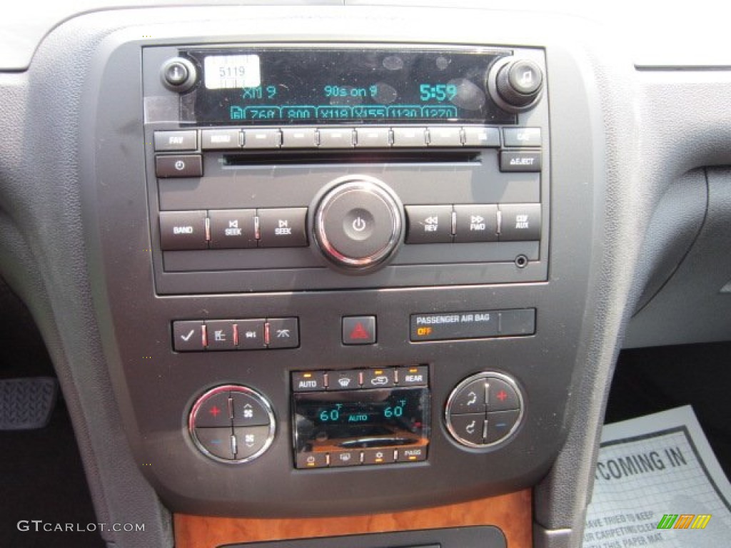 2012 Buick Enclave AWD Controls Photo #52363855