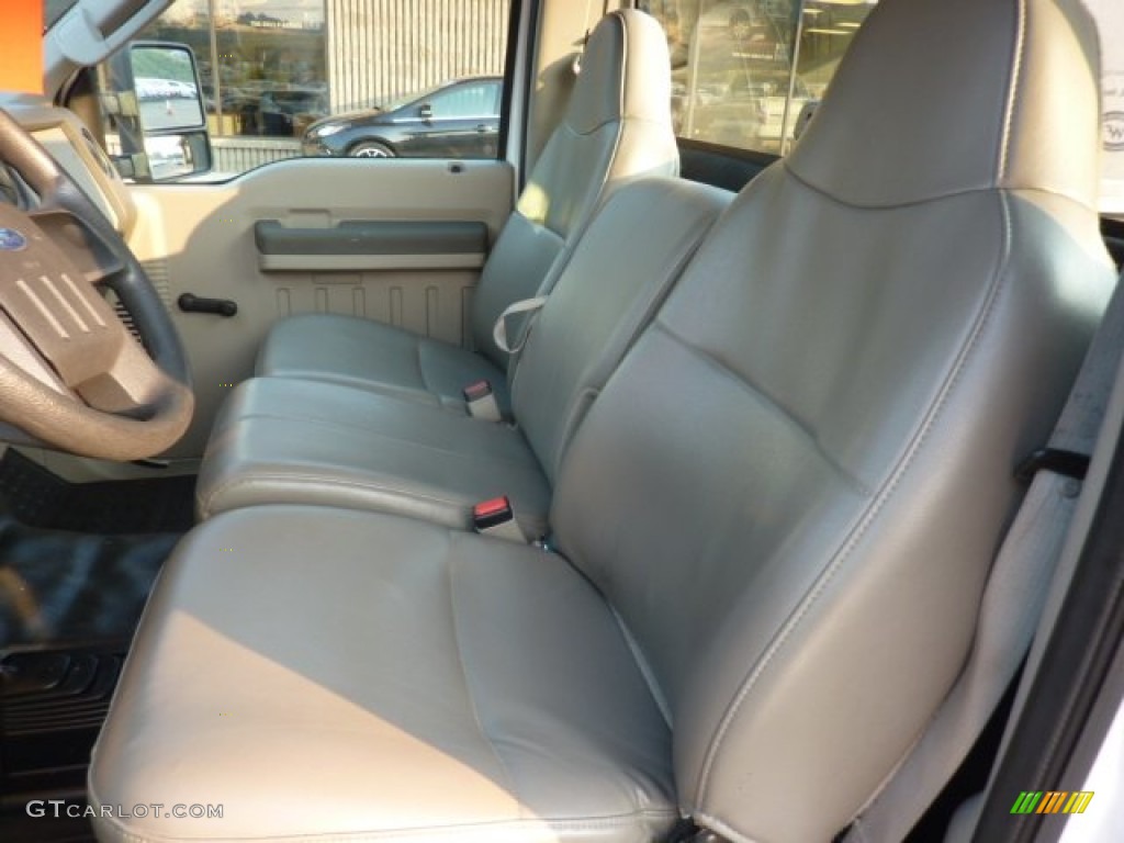 Medium Stone Interior 2008 Ford F250 Super Duty XL Regular Cab 4x4 Photo #52366084