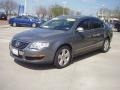 United Gray - Passat Komfort Sedan Photo No. 36