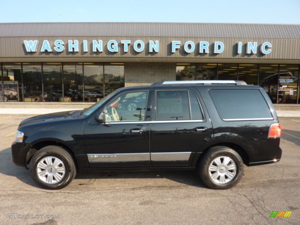 2010 Navigator 4x4 - Tuxedo Black Metallic / Camel photo #1