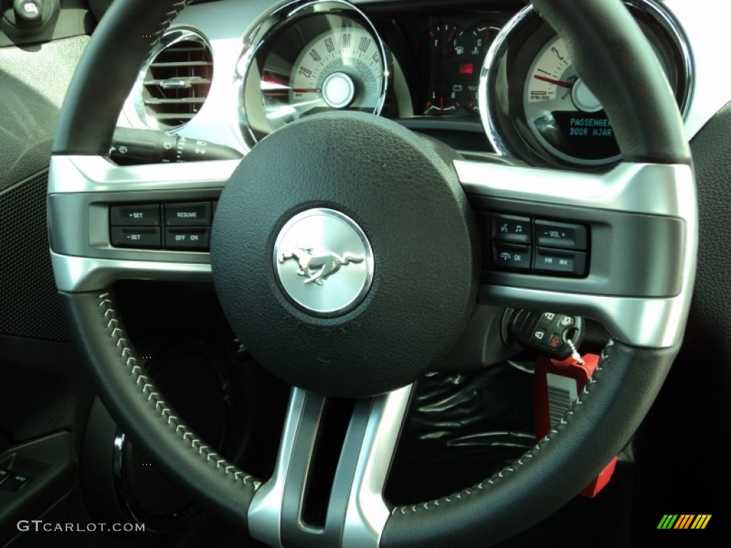 2011 Mustang GT Premium Coupe - Performance White / Charcoal Black photo #23